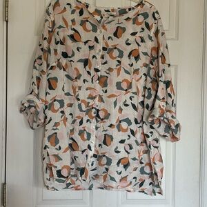 Rachel Zoe 100% Linen Peach and Green Floral Button Down Tunic